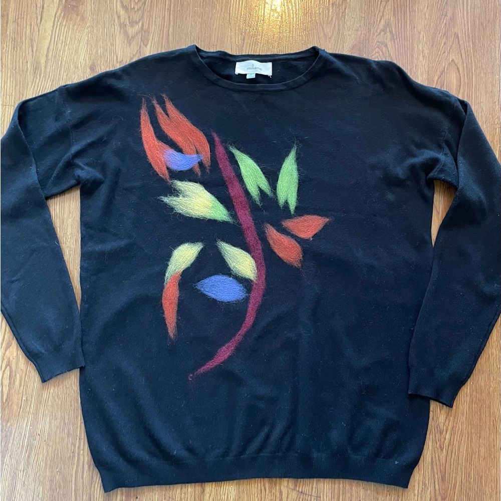 Milano black sweater with a floral design